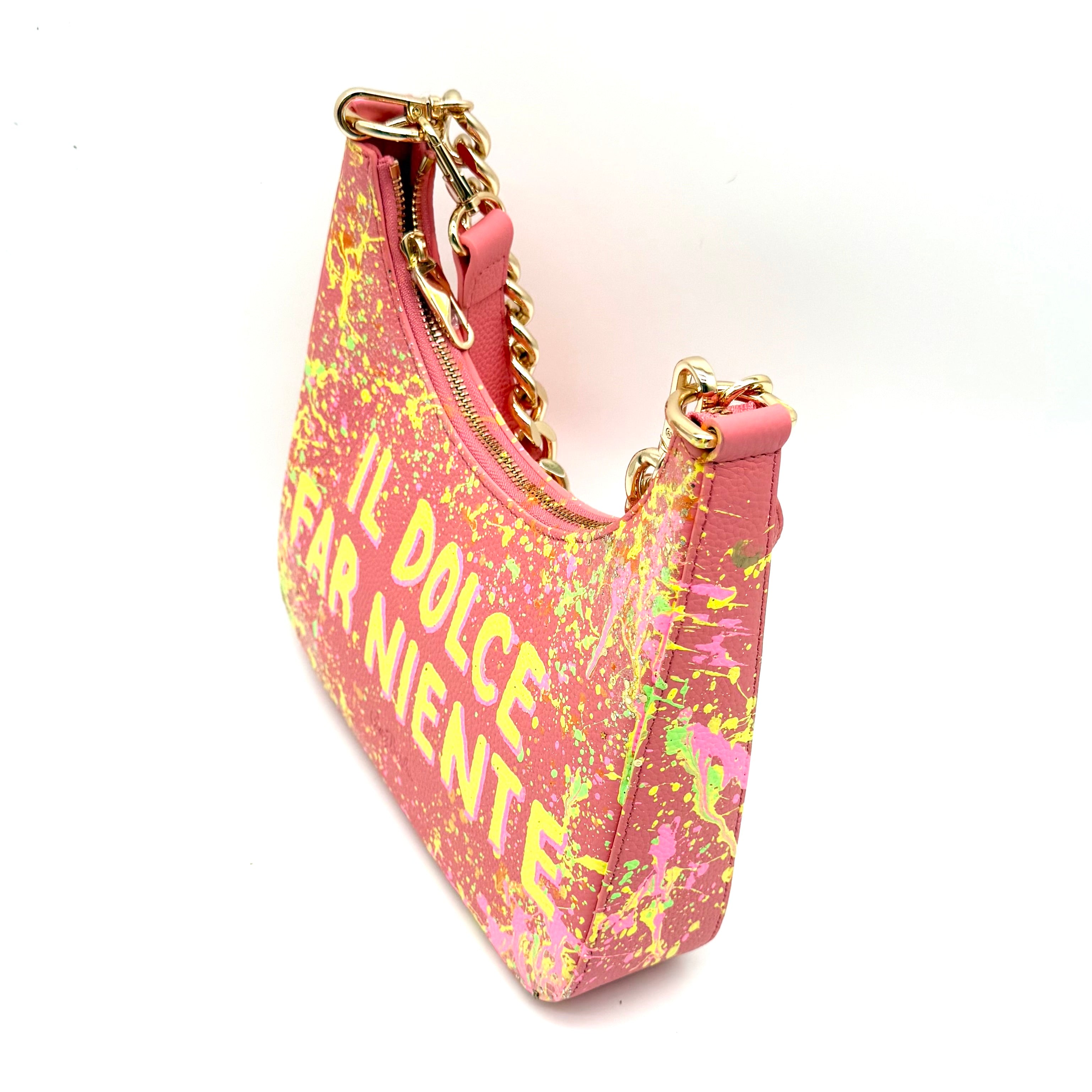 Anca Barbu Mika Pink “Il dolce far niente”