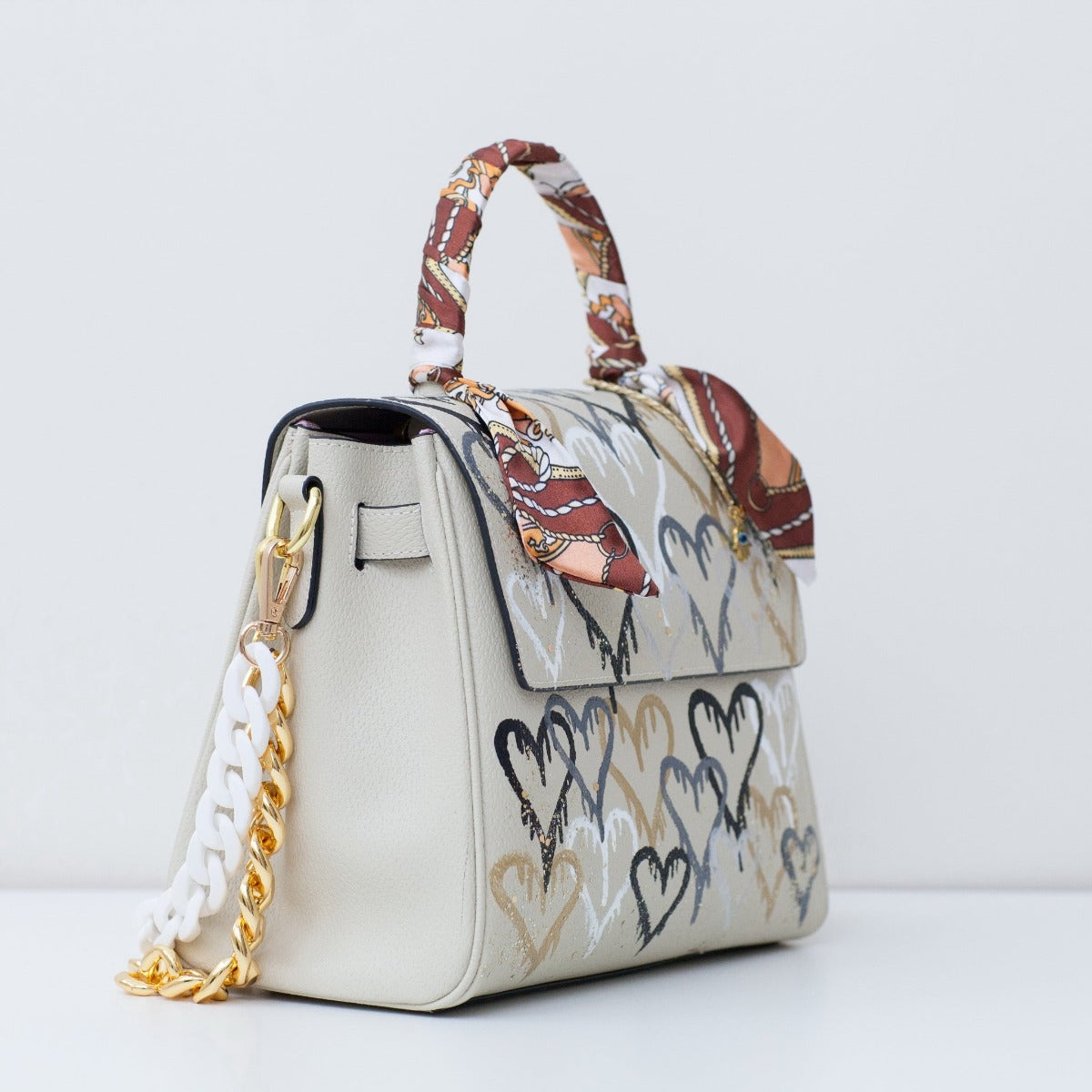 Anca Barbu Vicky Bag, Hearts Graffiti