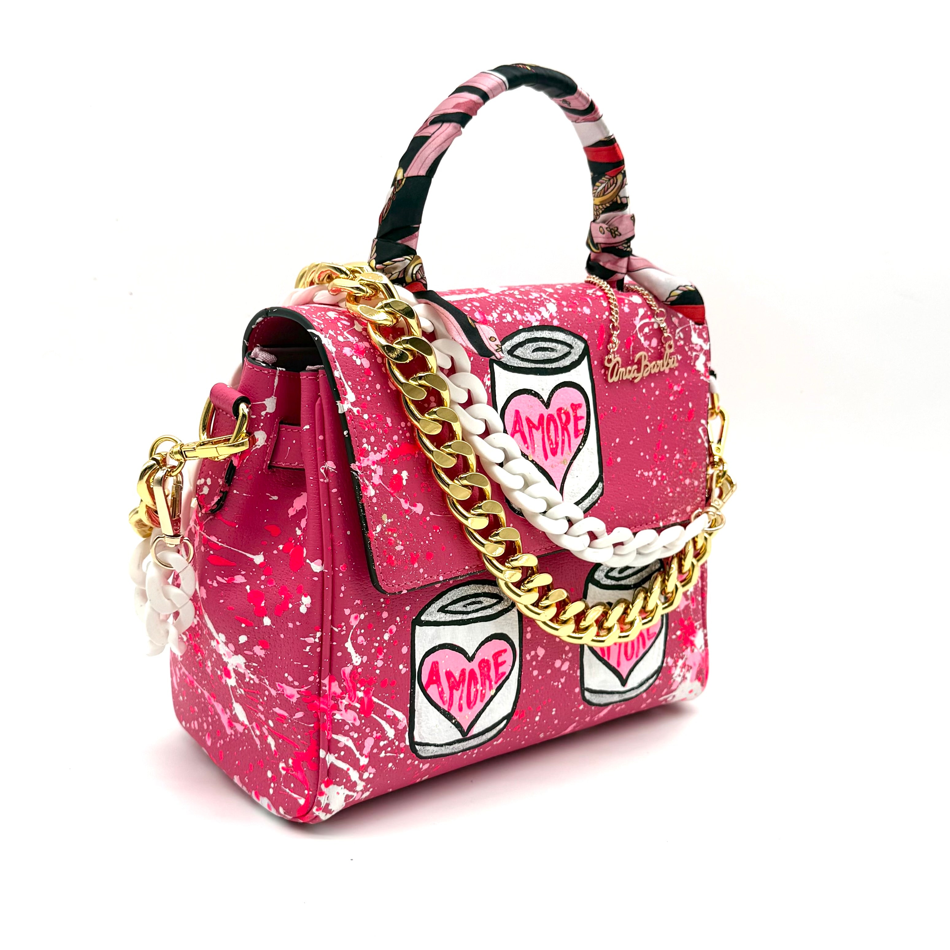 Anca Barbu Vicky Pink “Amore Pop art cans”